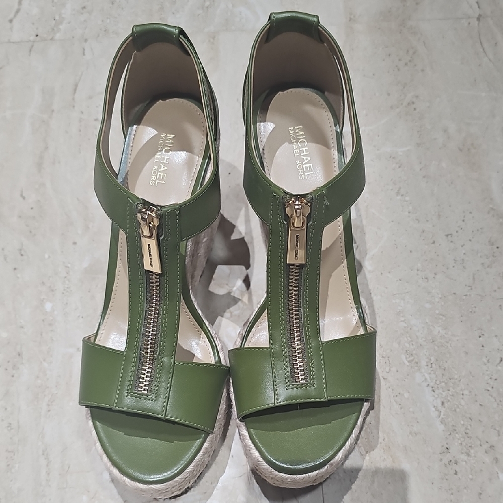 Michael Kors Olive Green Sandals with Zipper Detail